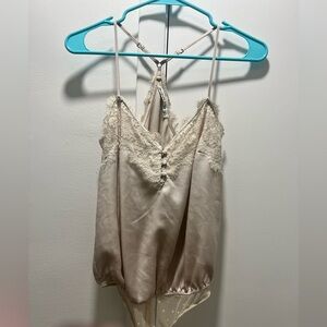 Silk going out bodysuit from Abercrombie !